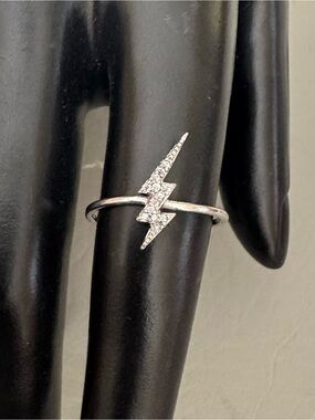 Sterling silver lightning bolt ring